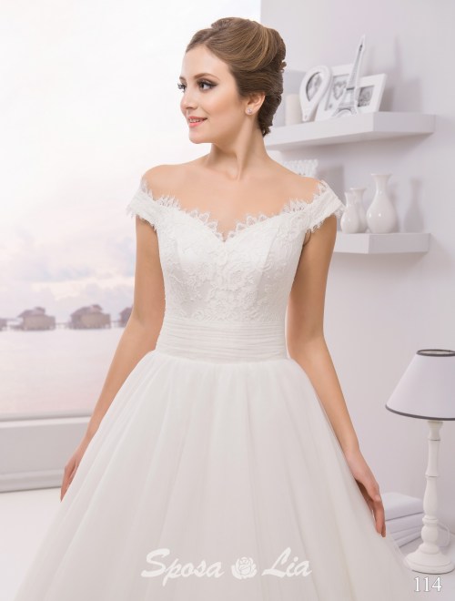 https://www.sposa-lia.com/images/stories/virtuemart/product/114 (2).jpg